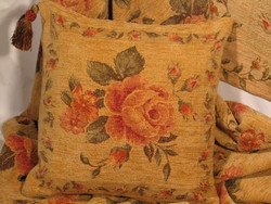 Rosa: Lounge