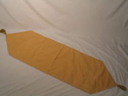 Hanover: Table Runner