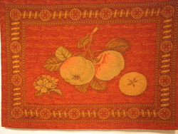 Apples: Wall Hanging